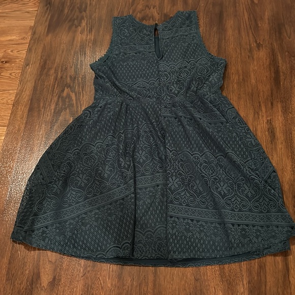 My Michelle Girls Green Lace Dress - Picture 4 of 6